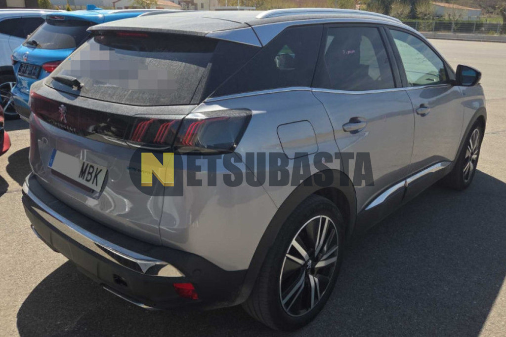 Peugeot 3008 Hybrid 300 e-EAT8 2022