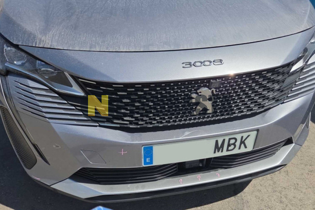 Peugeot 3008 Hybrid 300 e-EAT8 2022