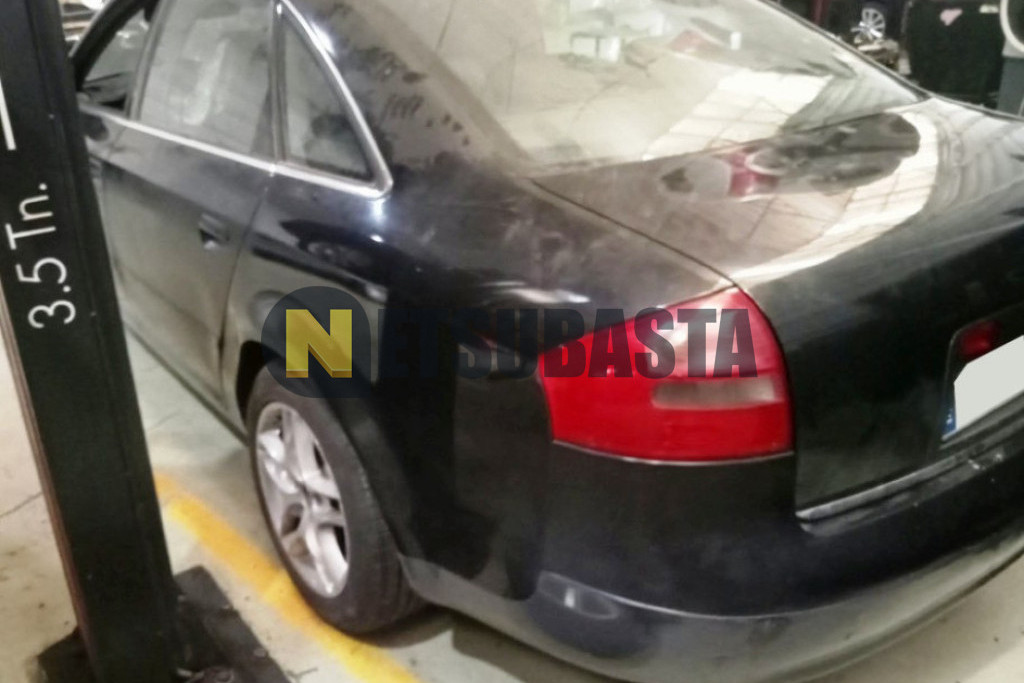 Audi A6 2.5 TDI quattro 6 Vel. 2000