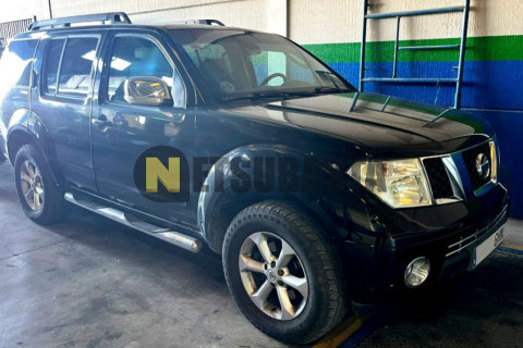 Nissan Pathfinder 2.5 dCi 7 plazas 2008